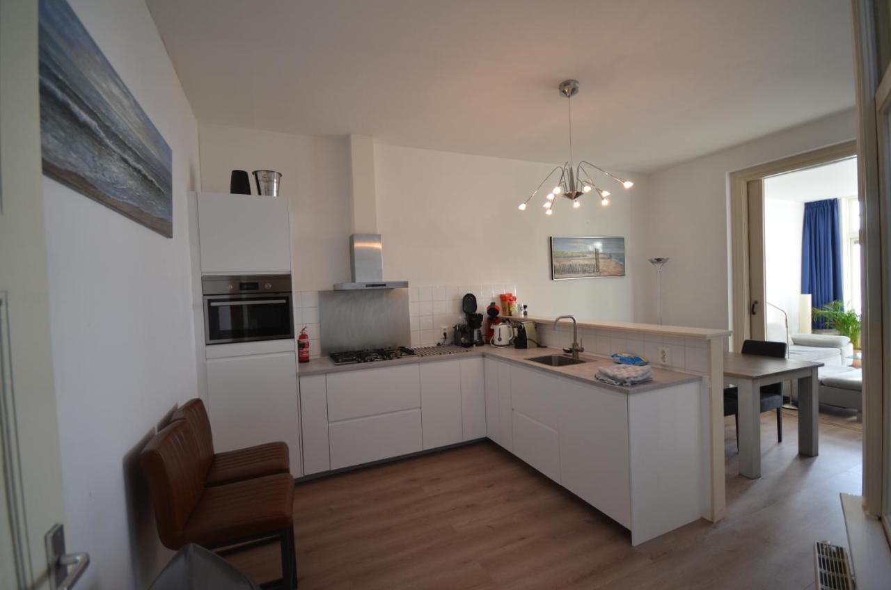 Fraai Appartement Direct Aan Zee Op Toplocatie. 弗利辛恩 外观 照片